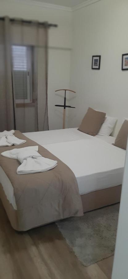 Minimalist Apartment Located Near Belem Lisbon Bagian luar foto